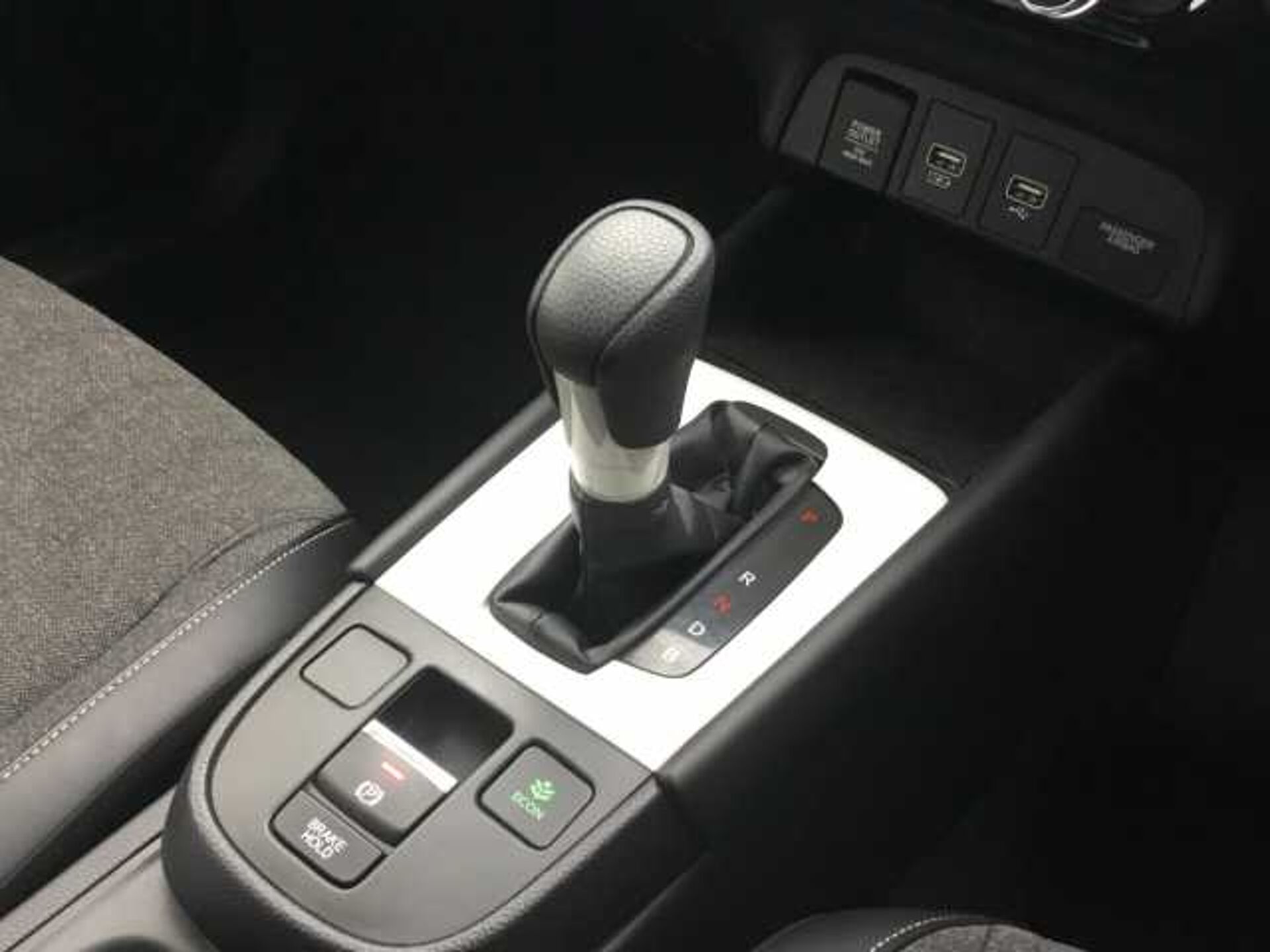 Honda Jazz Hybrid 1.5 i-MMD Hybrid SR 5dr eCVT 