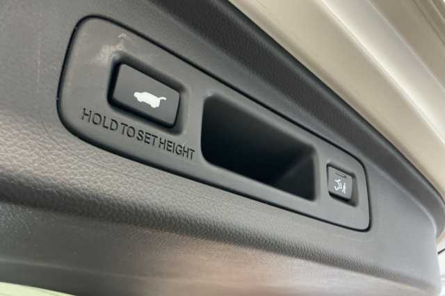 Honda CR-V Hybrid 2.0 eHEV Advance 5dr eCVT 