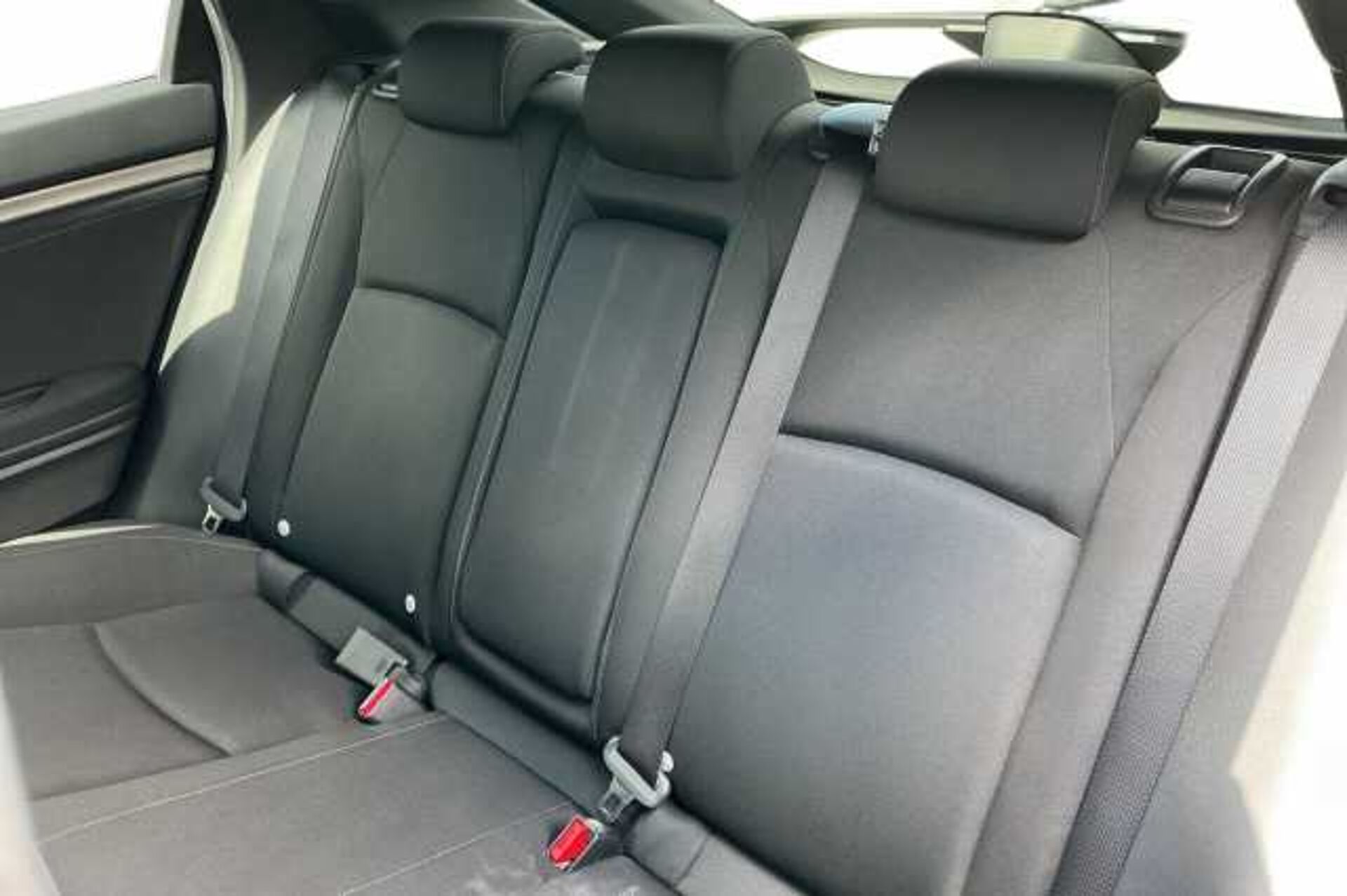 Honda Civic 1.5 VTEC Turbo Sport 5dr CVT 