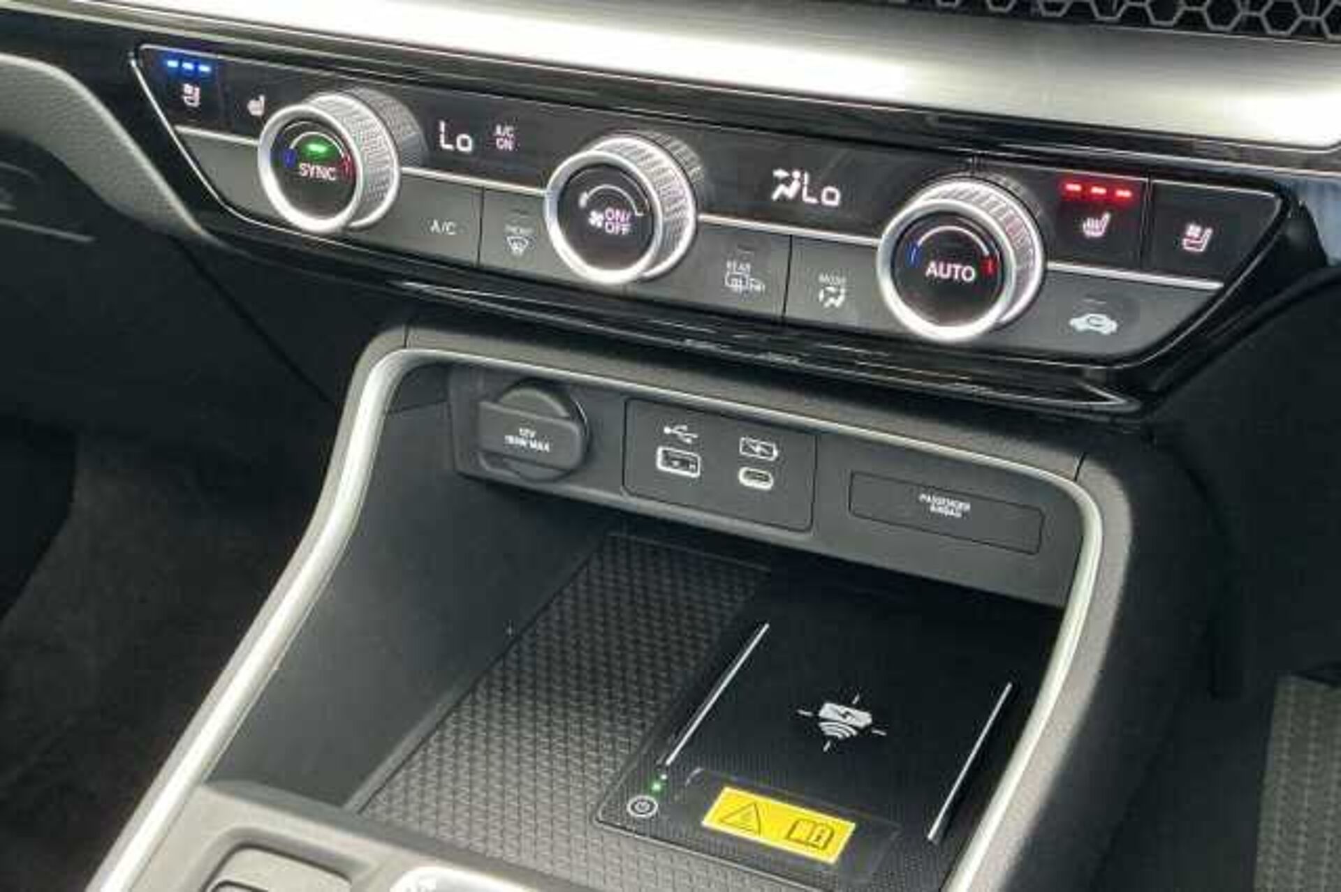 Honda CR-V Hybrid 2.0 eHEV Advance 5dr eCVT 