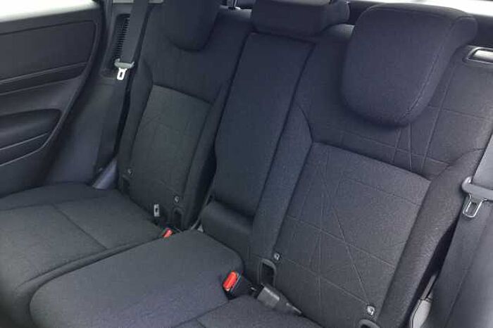 Honda HR-V Hybrid 1.5 i-MMD (131ps) Elegance eCVT 5-Door 