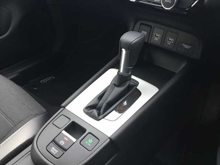 Honda Jazz Hybrid 1.5 i-MMD (122ps) Crosstar Advance Hybrid eCVT 
