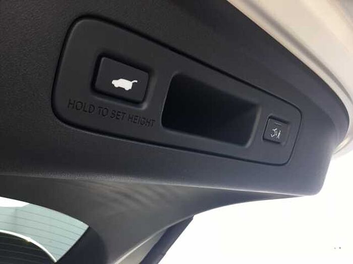 Honda ZR-V e:HEV 2.0 i-MMD (184ps) Advance Hybrid eCVT 