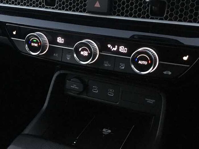 Honda Civic Hybrid 2.0 iMMD 184ps Advance Hybrid eCVT 5dr 