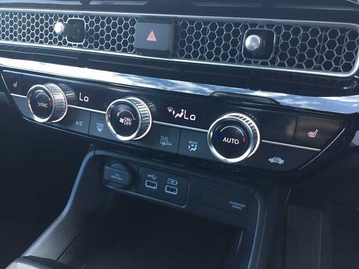 Honda Civic Hybrid 2.0 eHEV Elegance 5dr CVT 