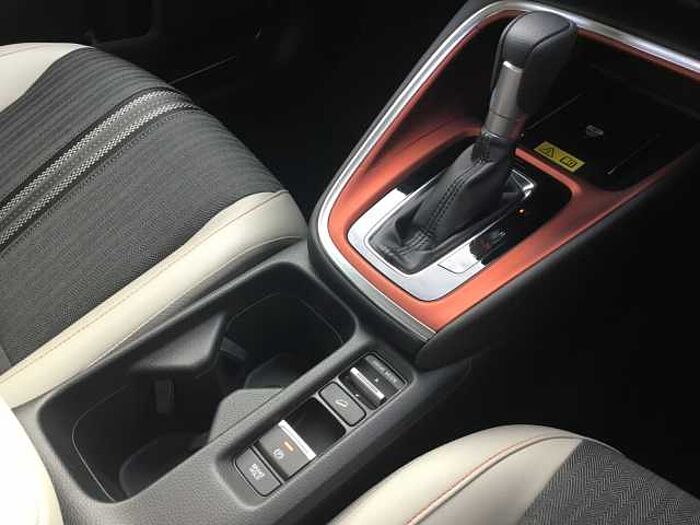 Honda HR-V Hybrid 1.5 eHEV Advance Style 5dr CVT 