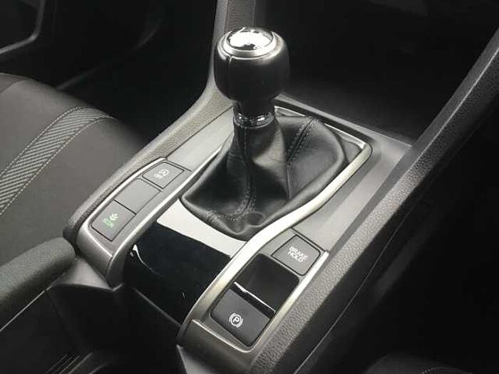 Honda Civic 1.0 VTEC Turbo 126 SR 5dr 