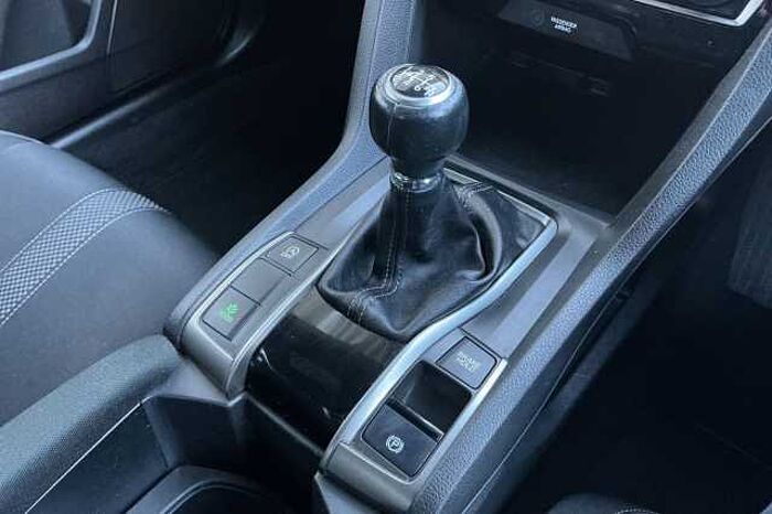 Honda Civic 1.0 VTEC Turbo 126 SR 5dr 