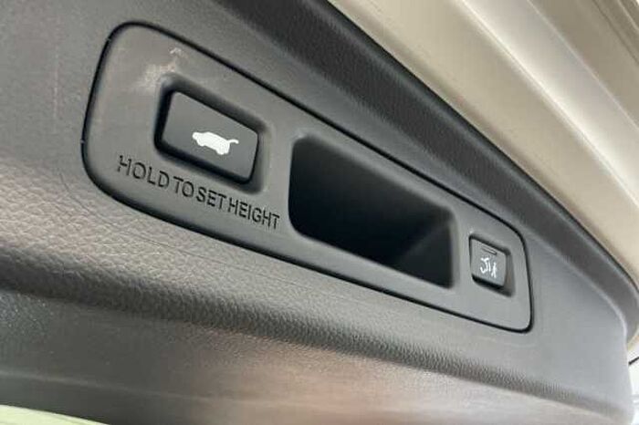 Honda CR-V Hybrid 2.0 eHEV Advance 5dr eCVT 