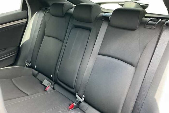 Honda Civic 1.5 VTEC Turbo Sport 5dr CVT 