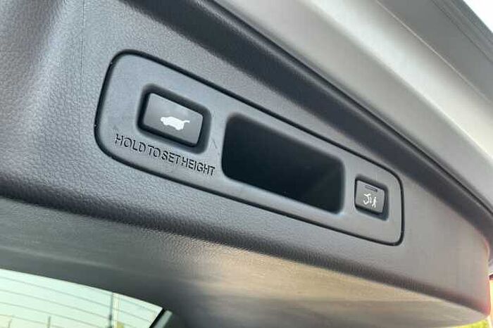 Honda CR-V Hybrid 2.0 eHEV Advance 5dr eCVT 